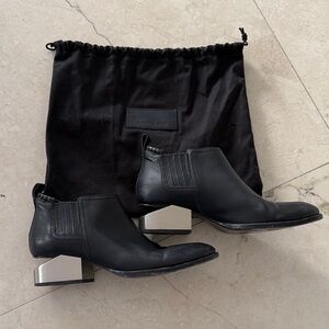 Alexander Wang- Black leather Nike booties w silver cut out block heel ⭐️🤩